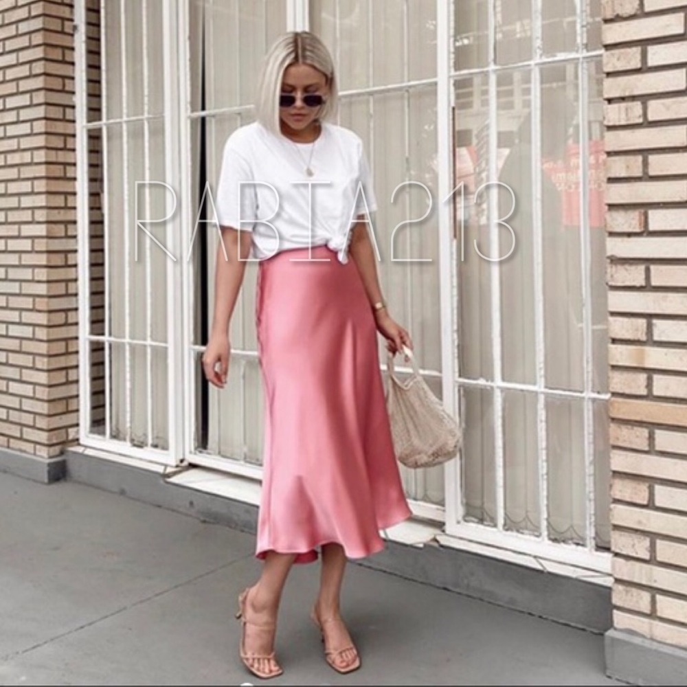 LAST 1!🔥ZARA PINK SATIN SKIRT - Picture 3 of 16